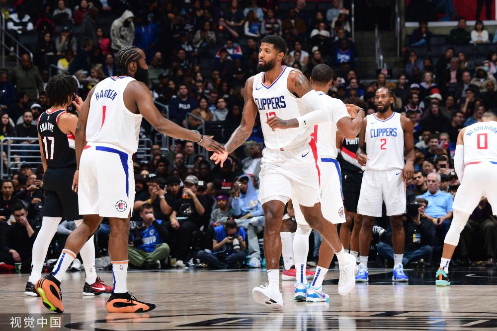 暂居榜首 暂居榜首