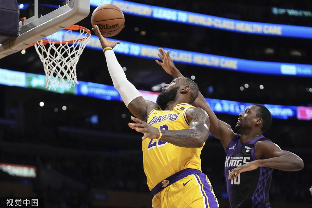 来自不同国 来自不同国