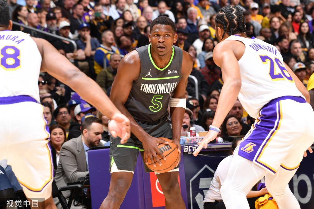 养新人显眼 养新人显眼