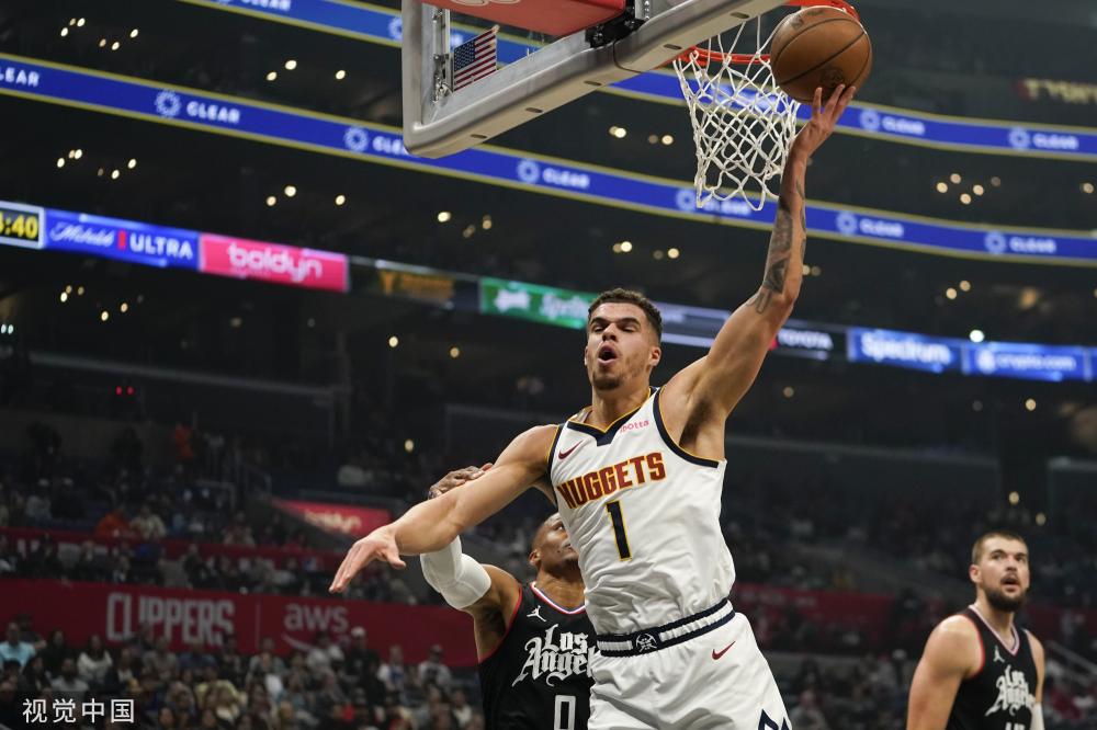 坐拥主场优 坐拥主场优