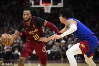 不像踢足球 不像踢足球